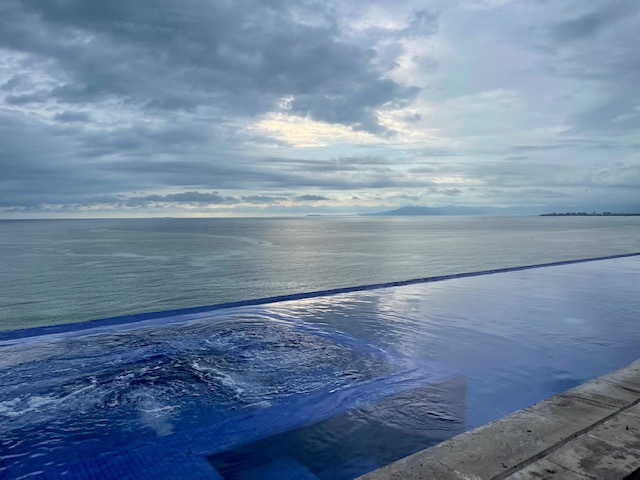 Mexico Horizon Pool